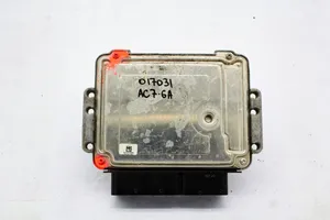 KIA Ceed Calculateur moteur ECU 391032a765