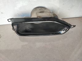 BMW 7 G11 G12 Äänenvaimentimen päätykappale 8064764