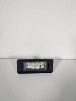 BMW X4 F26 Lampa oświetlenia tylnej tablicy rejestracyjnej 7193293