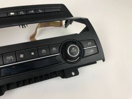 BMW X5M E70 Oro kondicionieriaus/ klimato/ pečiuko valdymo blokas (salone) 9219974