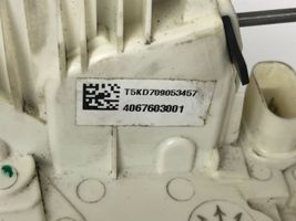 Maserati Levante Takaoven lukitusmoottori 4067603001