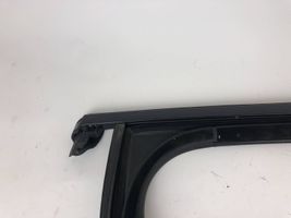 Porsche Macan Rubber seal rear door window/glass 