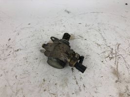 Audi A6 C7 Pompe d'injection de carburant à haute pression 06E906051K