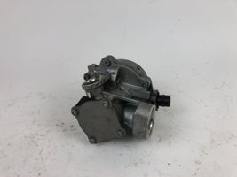 BMW X4 F26 Vacuum pump 8618897