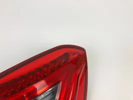 Maserati Ghibli Aizmugurējais lukturis virsbūvē 06700084840