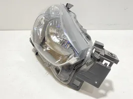 Mazda 2 Lampa przednia DB5J51030