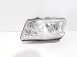 Volkswagen Bora Lampa przednia 1J5941015BE