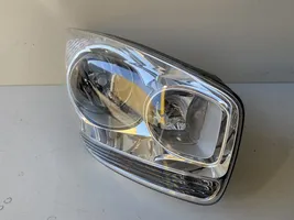 KIA Venga Headlight/headlamp 1P92102000