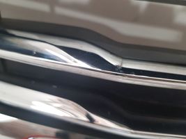 Ford Fiesta Grille calandre supérieure de pare-chocs avant H1BB8200B