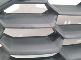 Audi A3 8Y Maskownica / Grill / Atrapa górna chłodnicy 8Y0853651