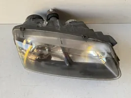 Renault Avantime Lampa przednia 88204316