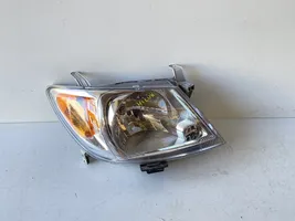 Toyota Hilux (AN10, AN20, AN30) Lampa przednia 10016517