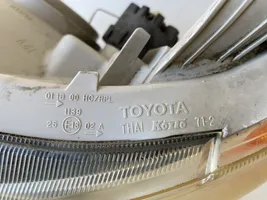 Toyota Hilux (AN10, AN20, AN30) Lampa przednia 10016517