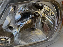 Toyota Hilux (AN10, AN20, AN30) Lampa przednia 10016517