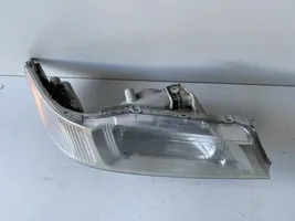 Honda Odyssey Lampa przednia 