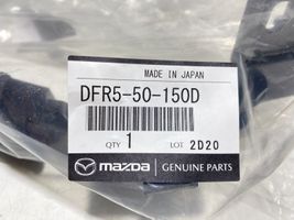 Mazda CX-30 Uchwyt / Mocowanie lampy przedniej DFR550150D