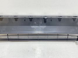 Toyota RAV 4 (XA50) Grille inférieure de pare-chocs avant 531130R091