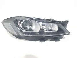 Jaguar XF X260 Lampa przednia GX6313W029EE