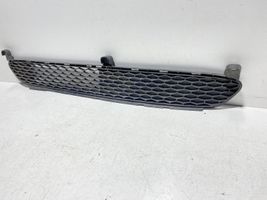 Toyota Aygo AB10 Kratka dolna zderzaka przedniego 531120H010