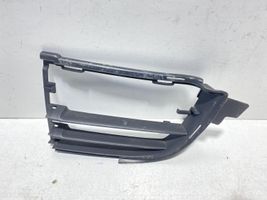 Renault Clio II Grille inférieure de pare-chocs avant 8200271912