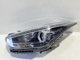 Hyundai i40 Lampa przednia 921013ZXXX