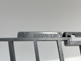 Renault Clio III Grille inférieure de pare-chocs avant 7701072018
