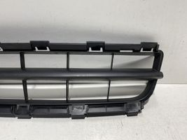 Renault Clio II Mascherina inferiore del paraurti anteriore 8200445992