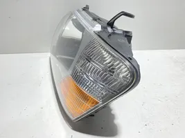 Mitsubishi Pajero Lampa przednia 10087419