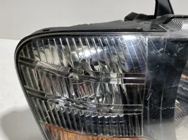 Mitsubishi Pajero Lampa przednia 10087420