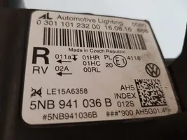 Volkswagen Tiguan Lampa przednia 5NB941036B