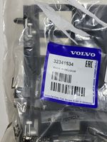 Volvo XC40 Etupuskurin kannake 32341534