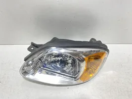 Hyundai Accent Headlight/headlamp 9210255