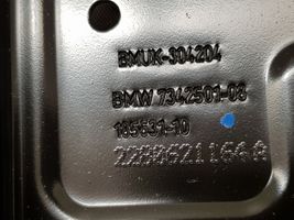 BMW X1 F48 F49 Ajovalon kannake 51647342501