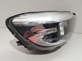 BMW 2 F46 Lampa przednia 74227404