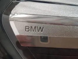 BMW 2 F46 Lampa przednia 742258002