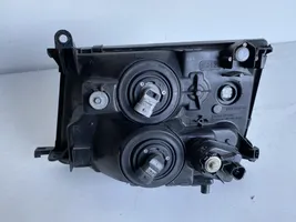 Toyota Land Cruiser (HDJ90) Lampa przednia 