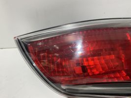 Subaru Impreza II Lampa tylna 22051763