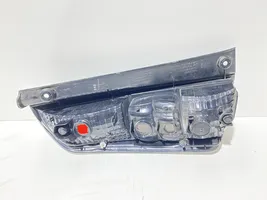 Subaru Impreza II Lampa tylna 22051762