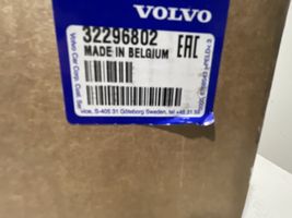 Volvo S60 Jäähdyttimen jäähdytinpuhaltimen suojus 32296802