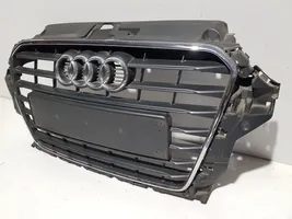 Audi A3 S3 8V Maskownica / Grill / Atrapa górna chłodnicy 8V3853651