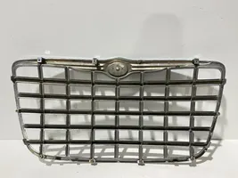 Chrysler 300C Griglia superiore del radiatore paraurti anteriore 04805928A