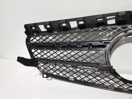 Mercedes-Benz A W176 Grille calandre supérieure de pare-chocs avant A1768880260