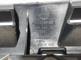 Mercedes-Benz A W176 Etupuskurin ylempi jäähdytinsäleikkö A1768880260