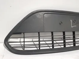 Ford Focus Grille inférieure de pare-chocs avant 8M5117B968