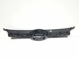 Ford Focus Griglia superiore del radiatore paraurti anteriore BM518A113C