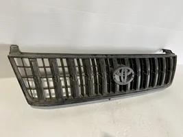 Toyota Land Cruiser (HDJ90) Etupuskurin ylempi jäähdytinsäleikkö 5310060080