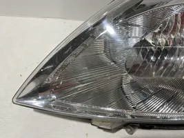 Suzuki Swift Lampa przednia 