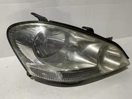 Toyota Avensis Verso Lampa przednia 