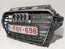 Audi A3 S3 8V Grotelės priekinės 8V3853651