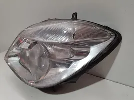 Mercedes-Benz Sprinter W906 Lampa przednia A9068200161